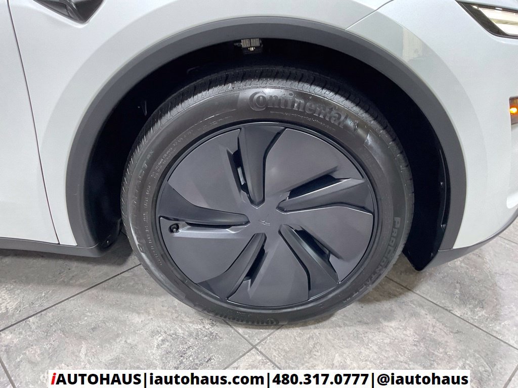 Used 2026 White Tesla Premium image 49