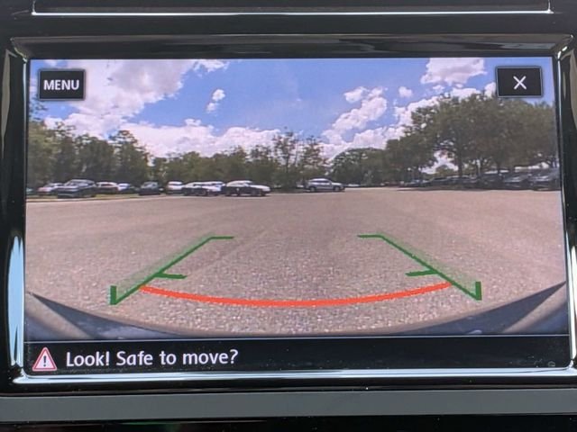 Used 2017 Blue Volkswagen 1.8T SEL image 21