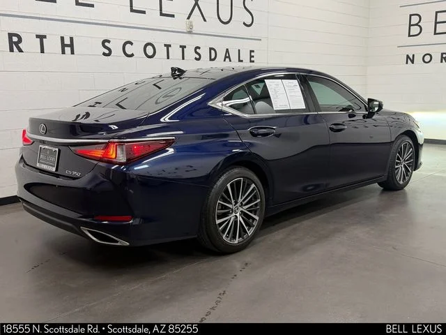 Certified Used 2024  Lexus 350 image 4