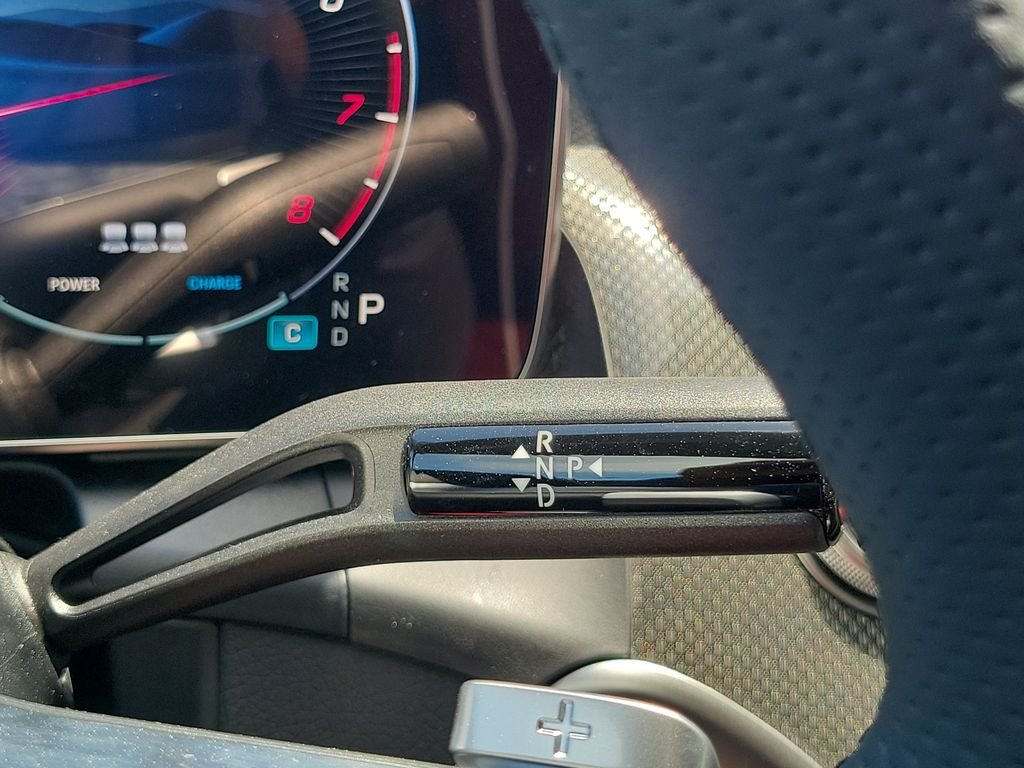New 2027 Polar White Mercedes-Benz GLC 300 image 30