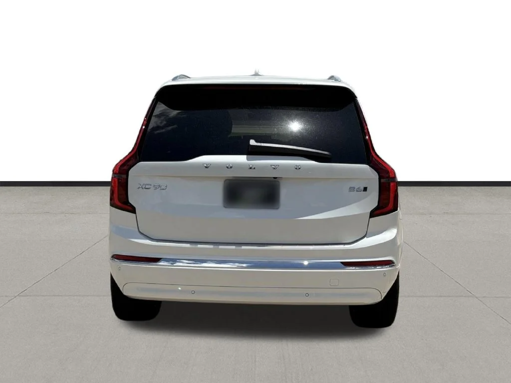 2026 Volvo XC90 Plus - Photo 6