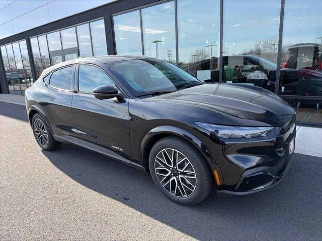 2026 Ford Mustang-Mach-e Premium's photo