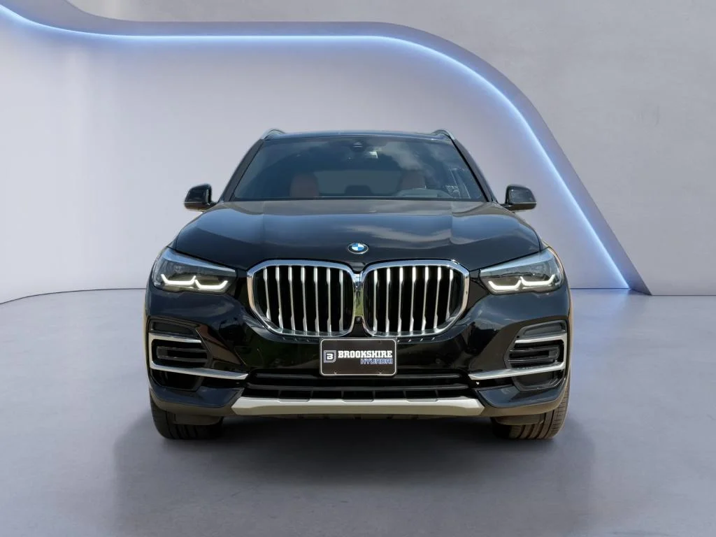 Used 2022 Jet Black BMW sDrive40i image 9