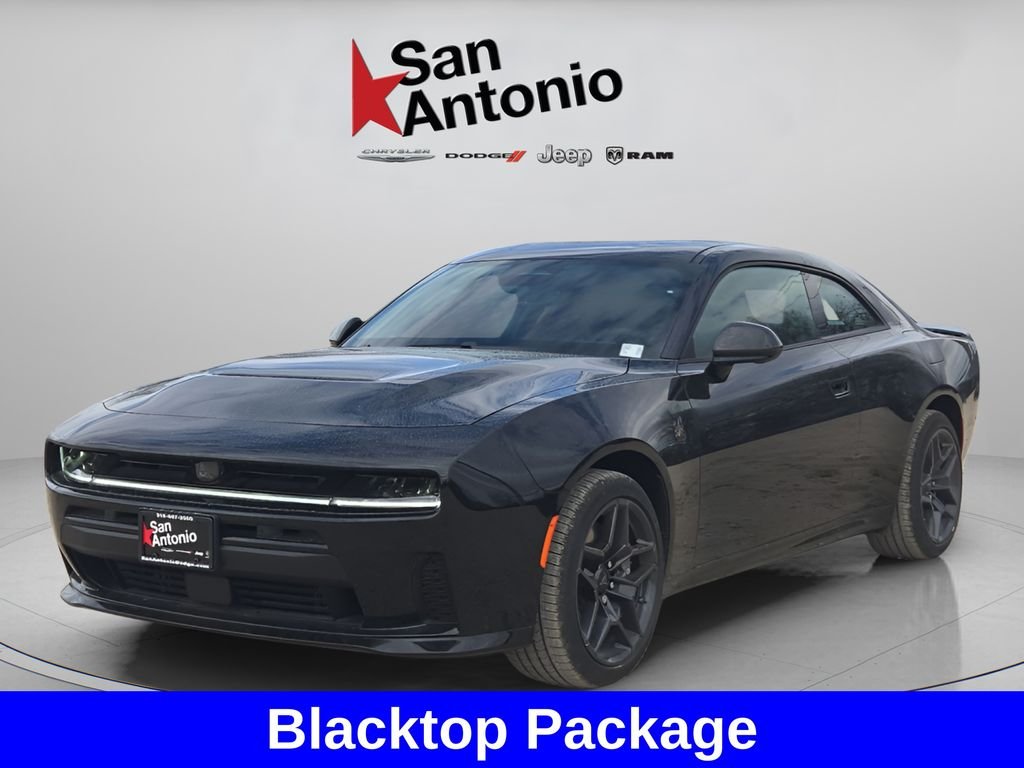 New 2026 Diamond Black Crystal Pearlcoat Dodge R/T Scat Pack image 4