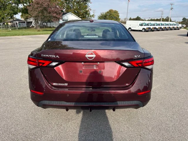 Used 2024  Nissan SV image 17