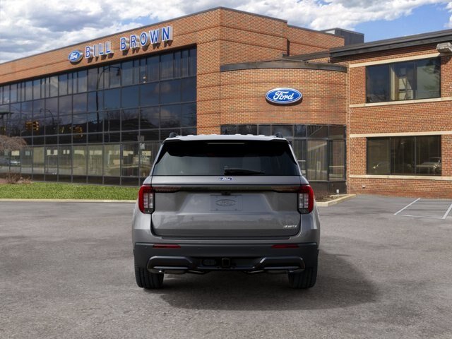 New 2027 Carbonized Gray Metallic Ford ST-Line image 30
