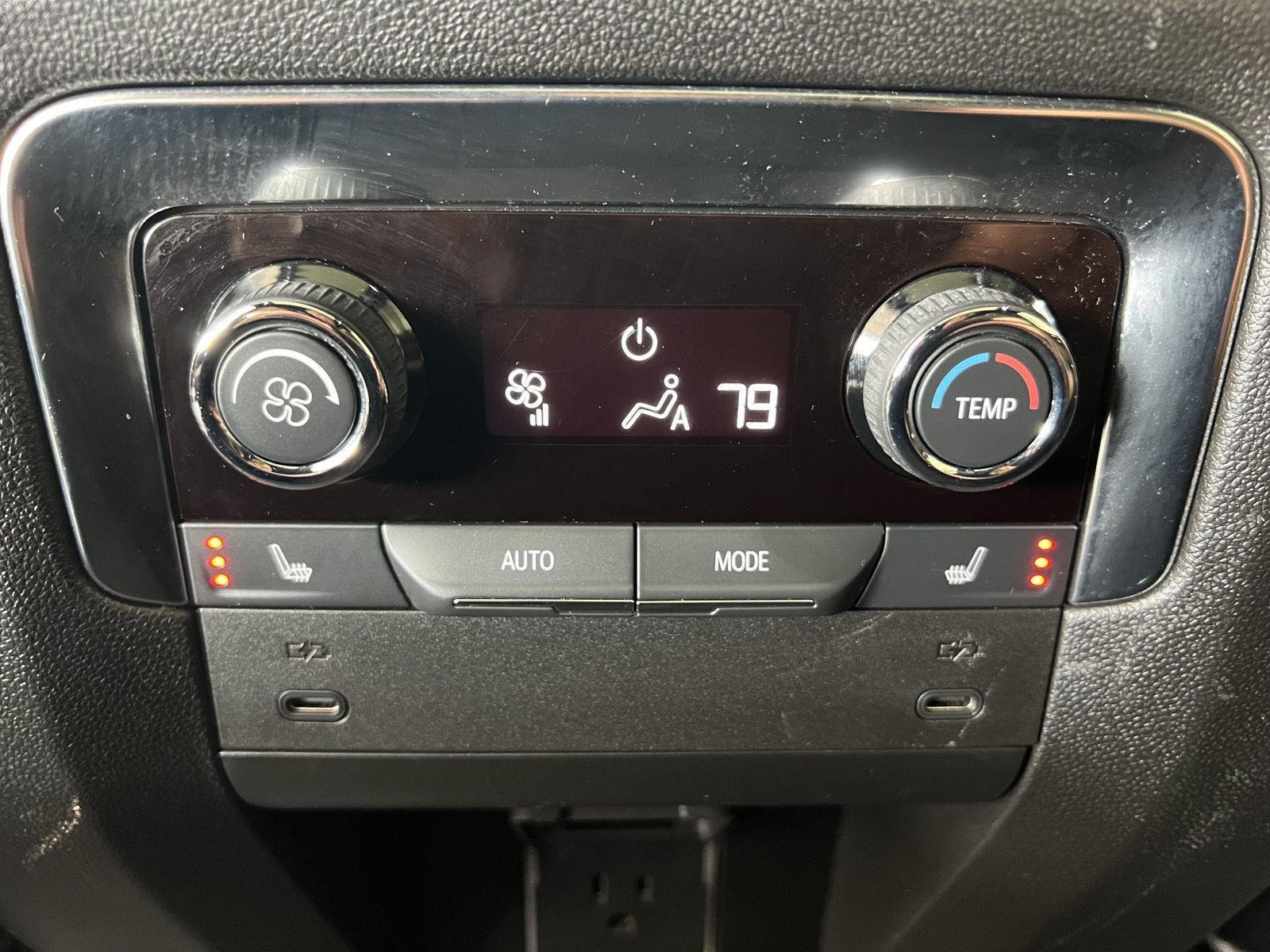 Used 2025 Iridescent Pearl Tricoat Chevrolet High Country image 23
