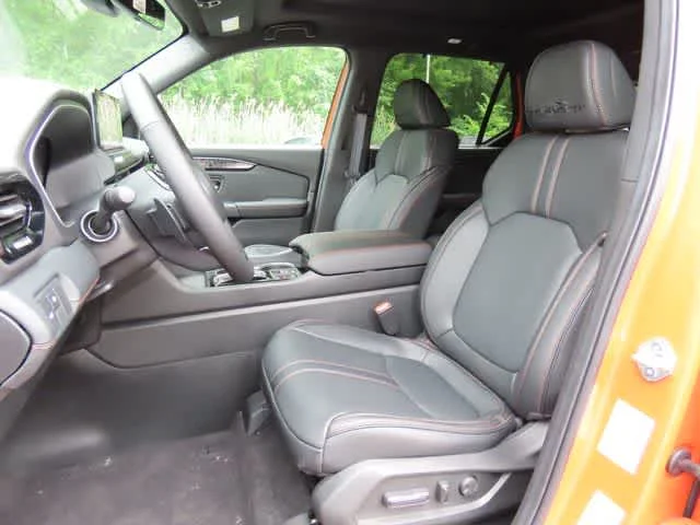 New 2026 Sunset Orange Honda TrailSport Elite image 11