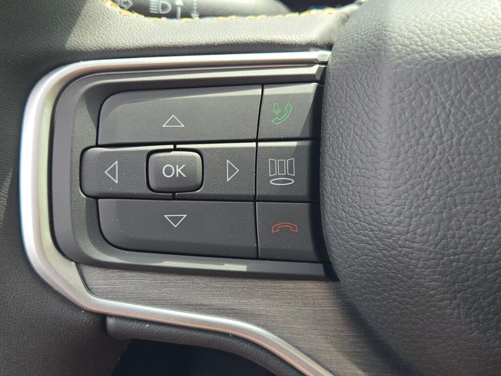 New 2026 High Gloss Black Exterior Paint Jeep  image 30