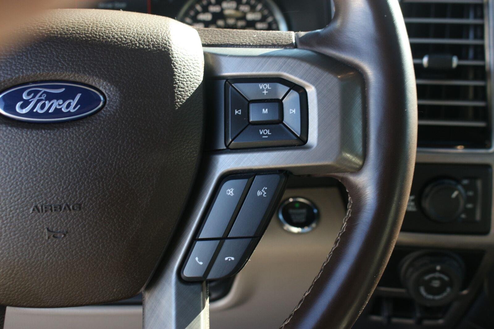 Used 2020 Silver Ford Limited image 19