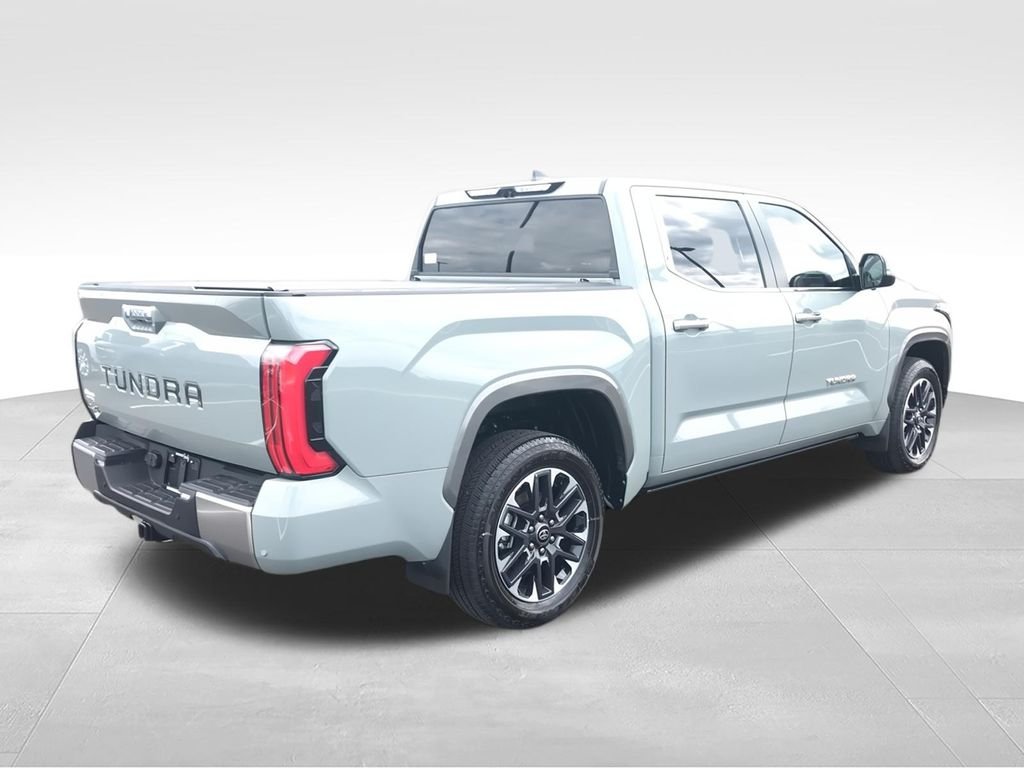 Used 2025  Toyota Limited image 8