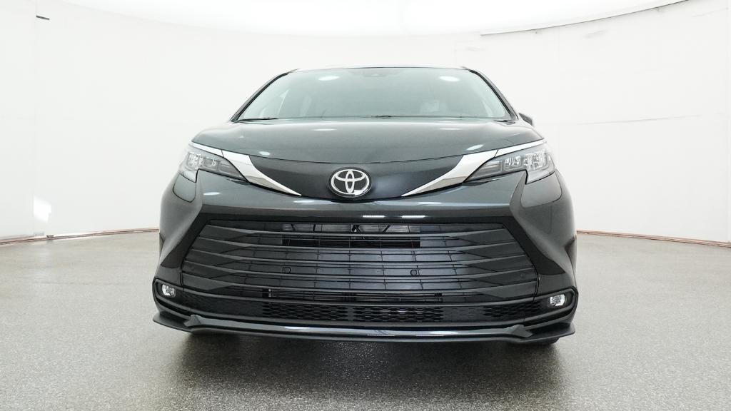 Certified Used 2026 Midnight Black Met Toyota XLE image 41