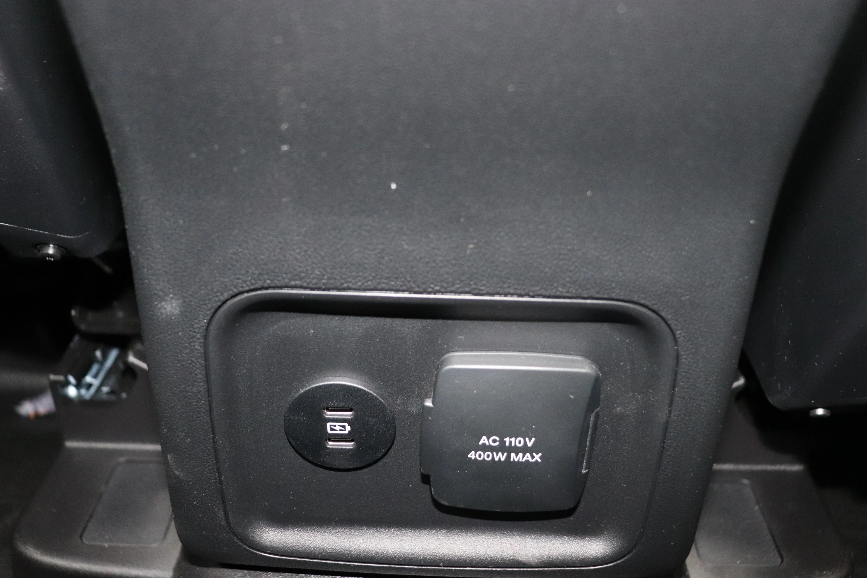 New 2026 CARBONIZED GREY Ford Badlands image 19
