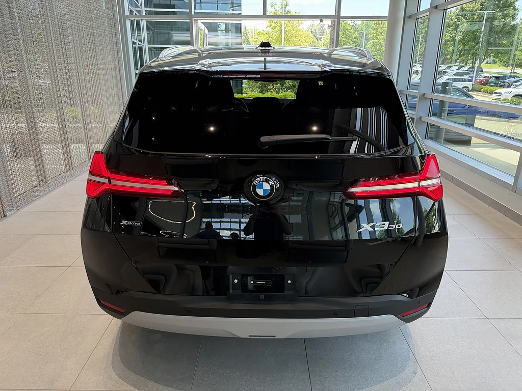 New 2026 Black Sapphire Metallic BMW 30 xDrive image 5