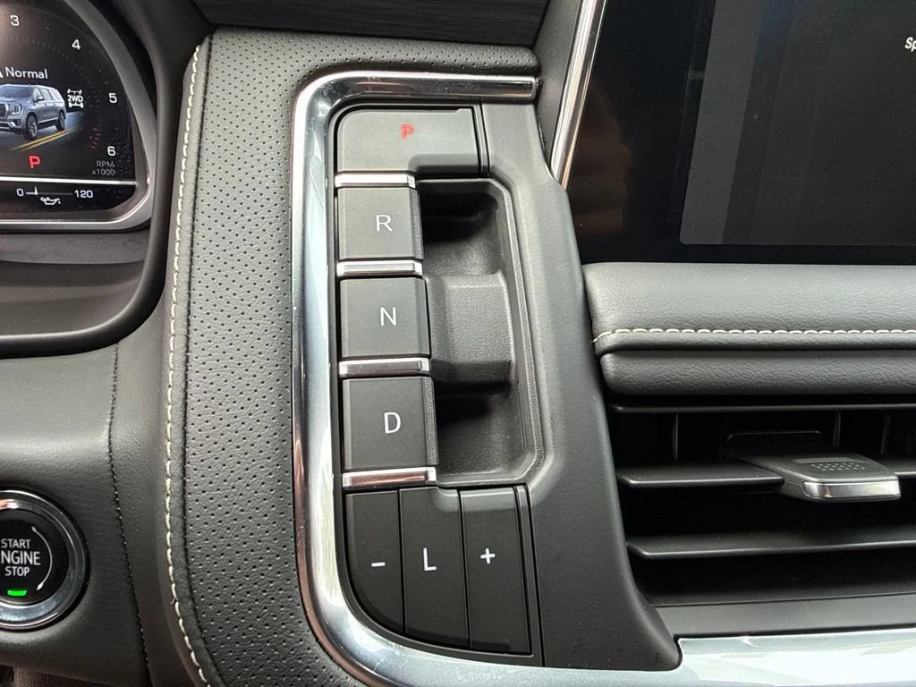 Used 2023 Midnight Blue Metallic GMC SLT image 35