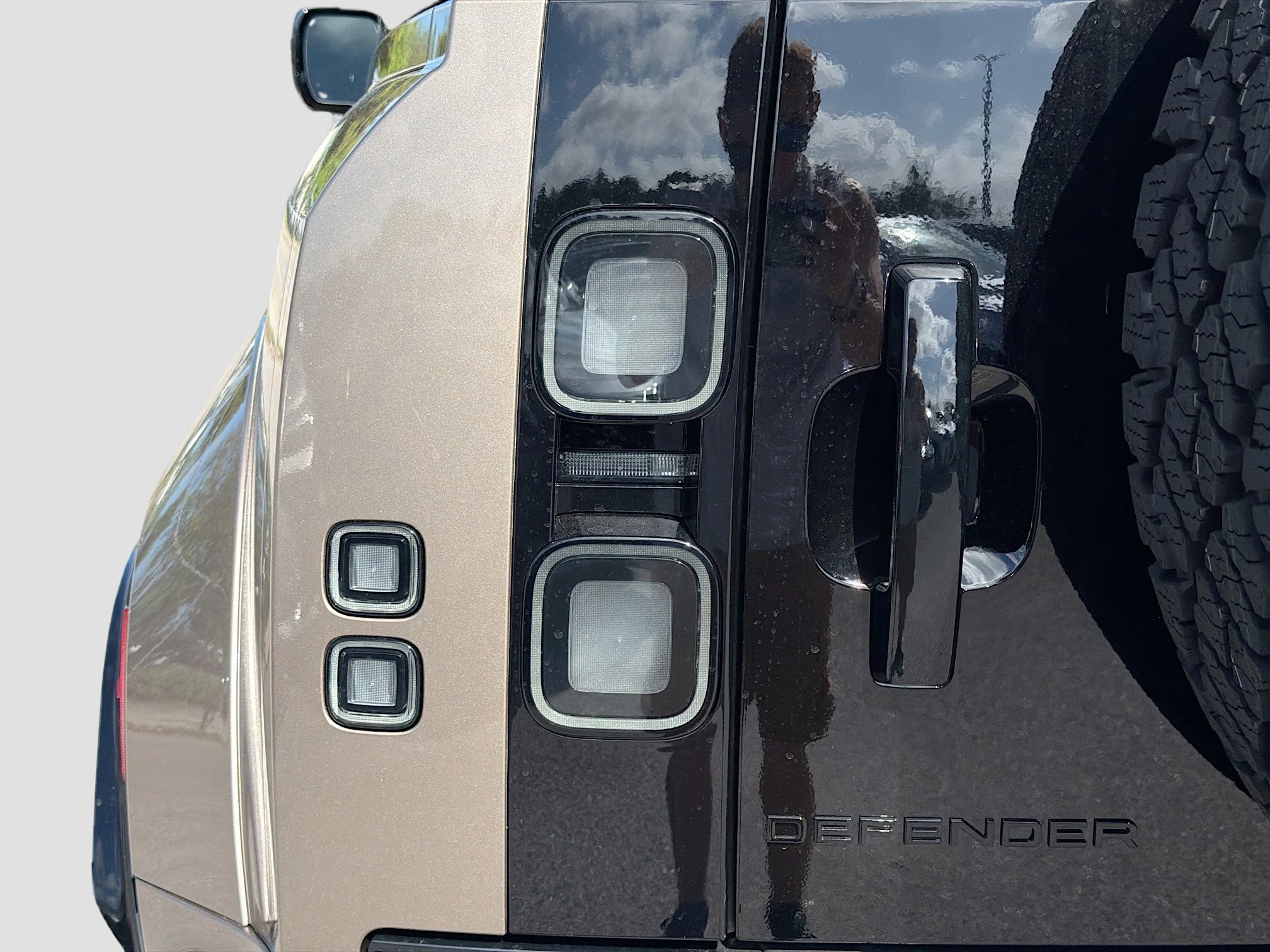 New 2026 Petra Copper Land Rover OCTA image 10