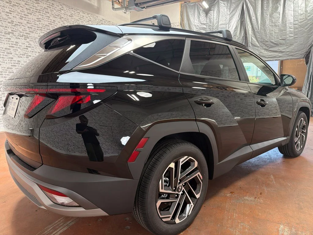 New 2026 Phantom Black Hyundai SEL Plus image 7