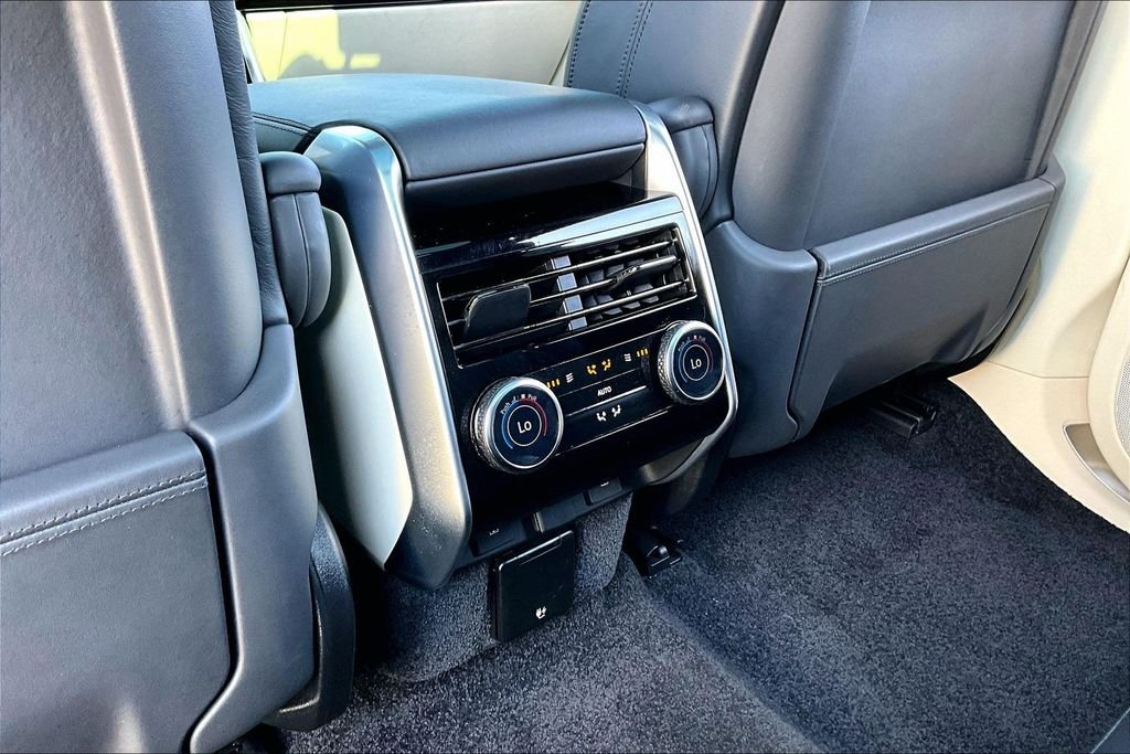 Certified Used 2023 Santorini Black Metallic Land Rover SE image 10
