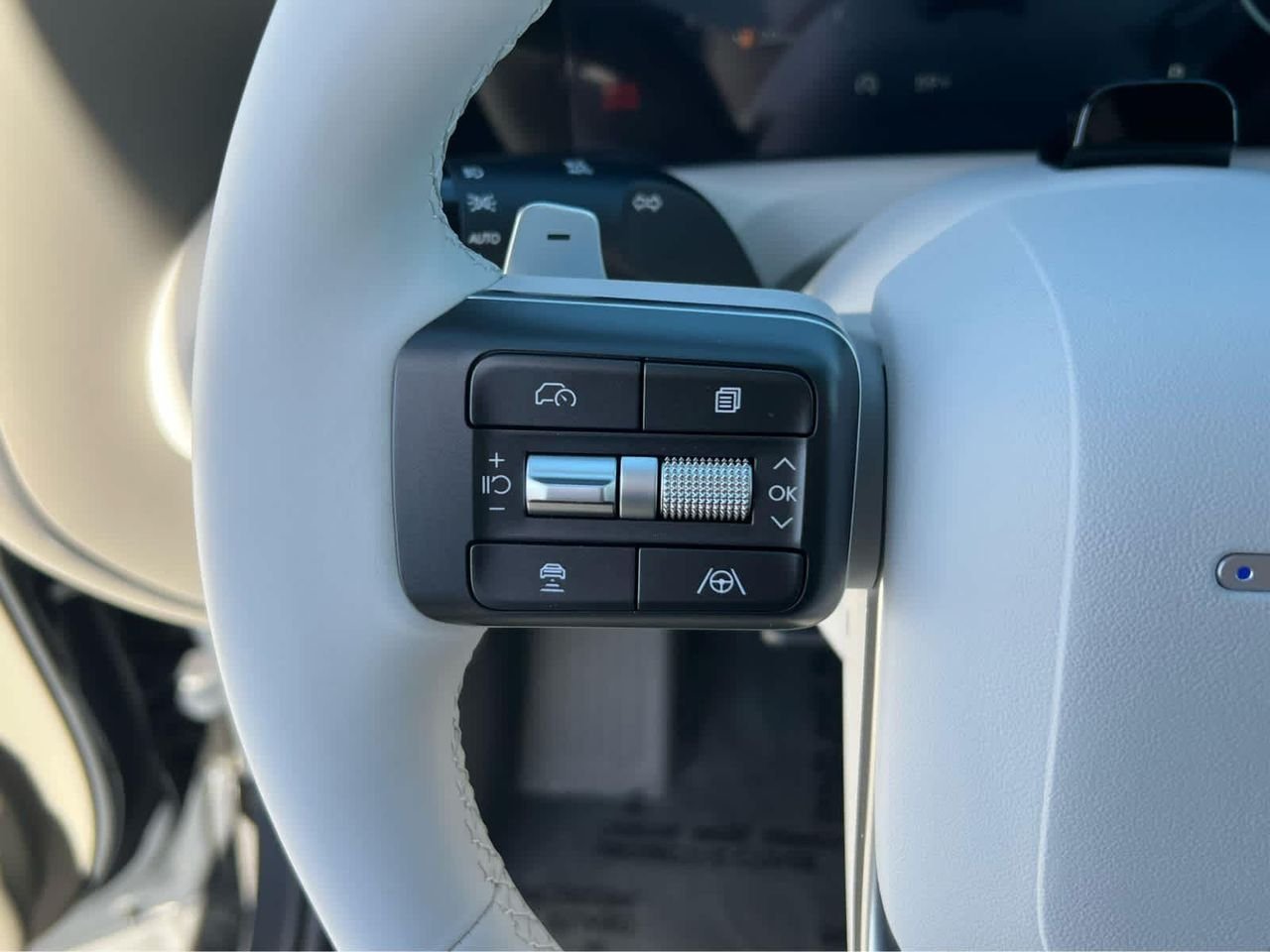 New 2026 Ecotronic Gray Pearl Hyundai Limited AWD image 32