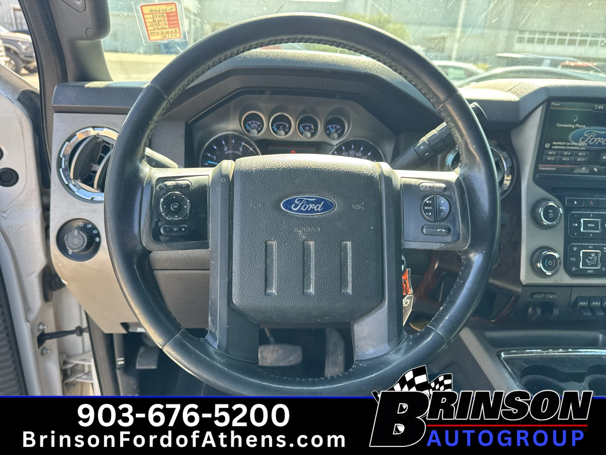 Used 2014 White Platinum Tri-Coat Metallic Ford Lariat image 13