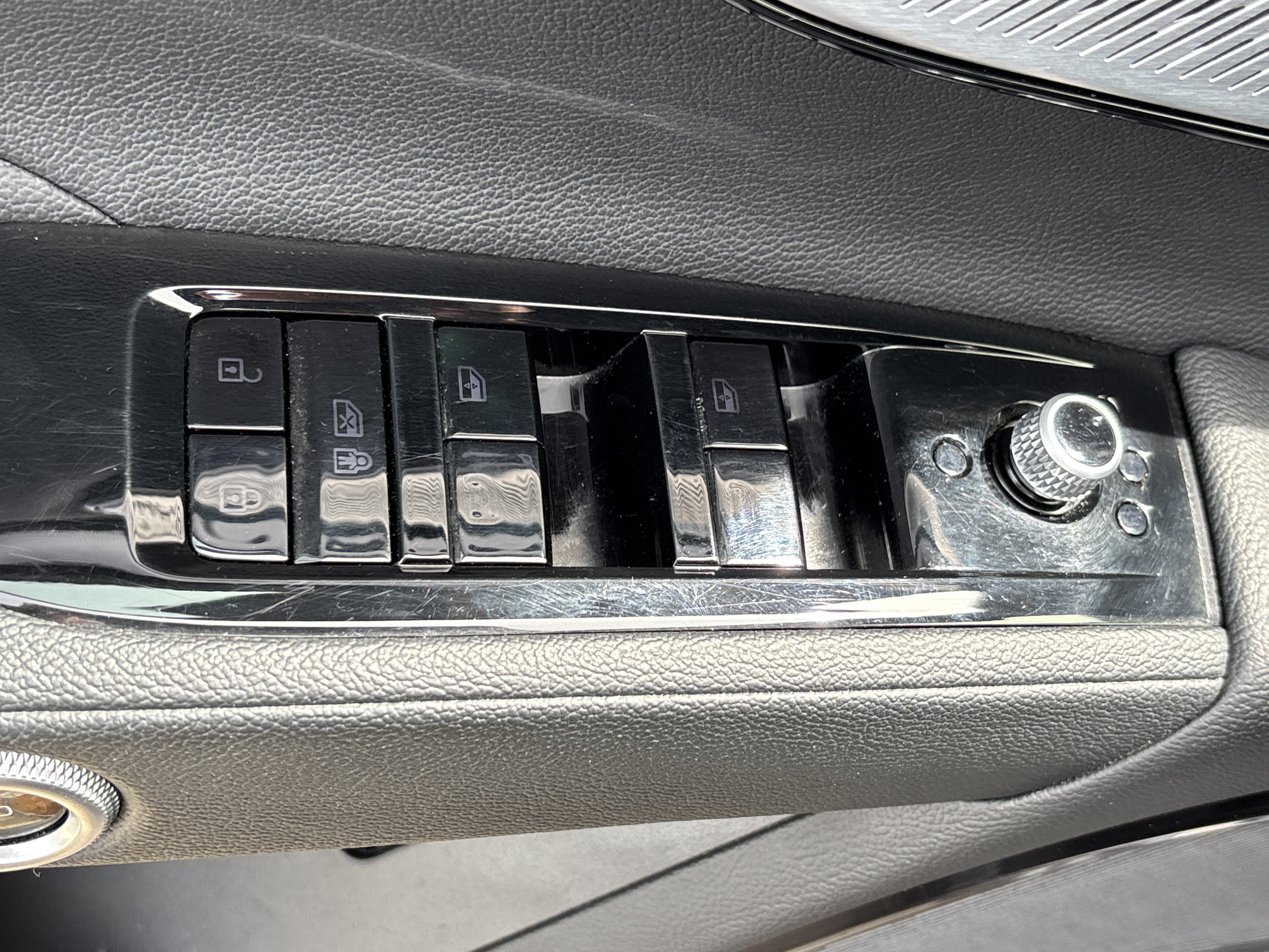 Used 2023 Grigio Lava Metallic Maserati GT AWD image 21