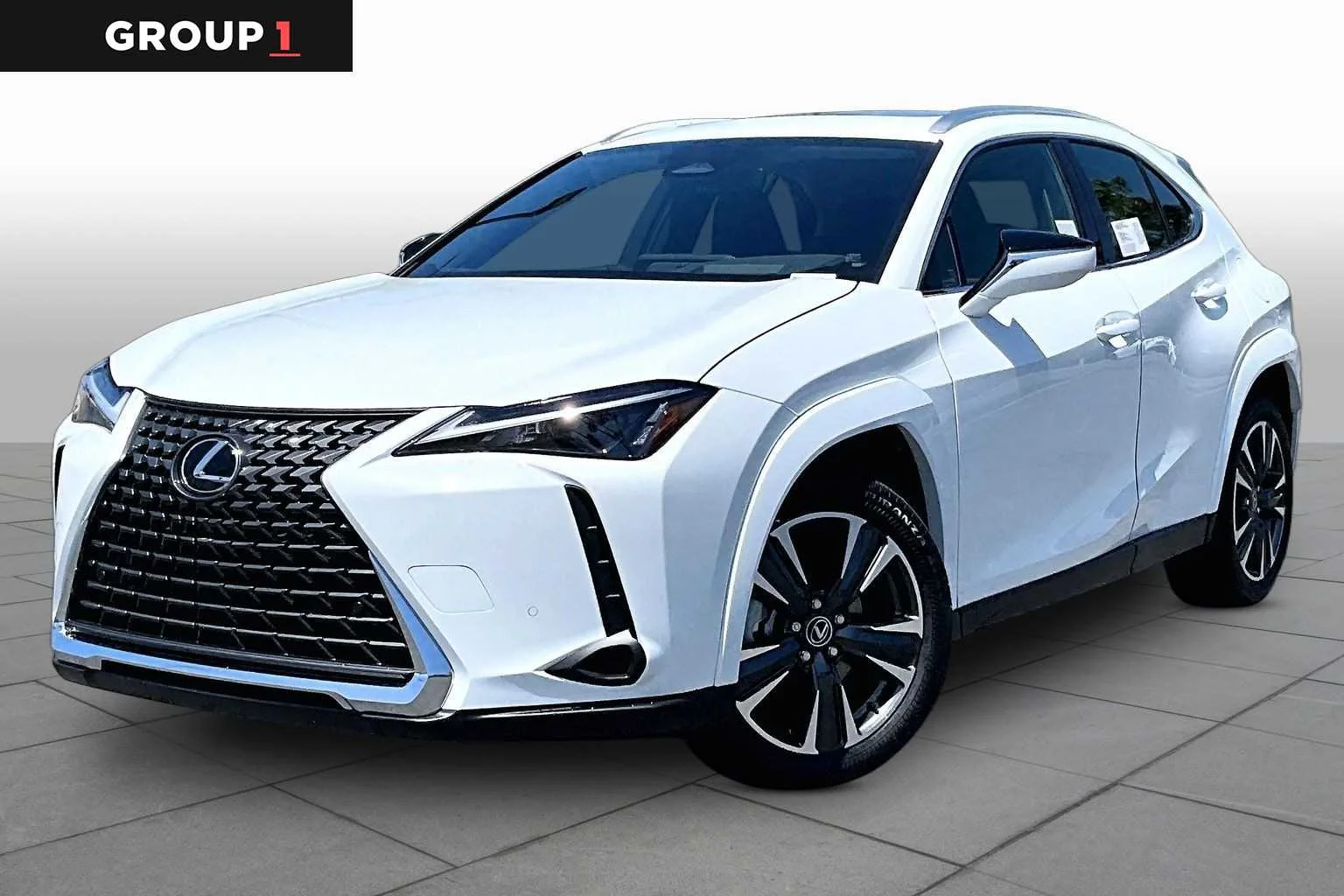 2026 Lexus UX 300h 300h Premium's photo