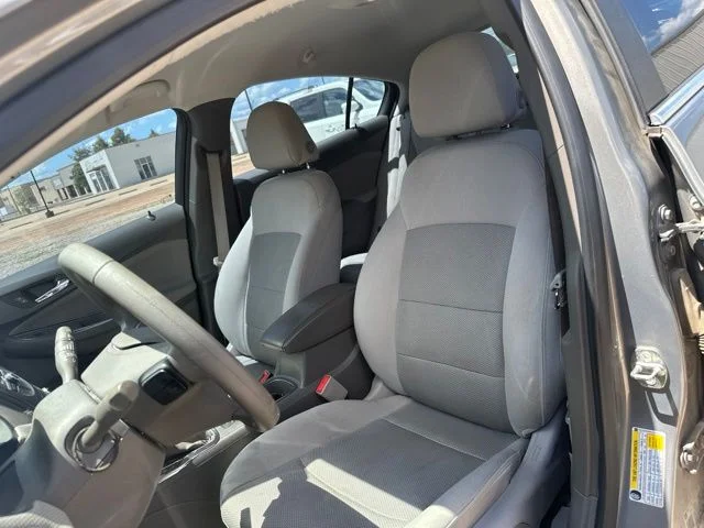 Used 2018 Brown Chevrolet LT image 17