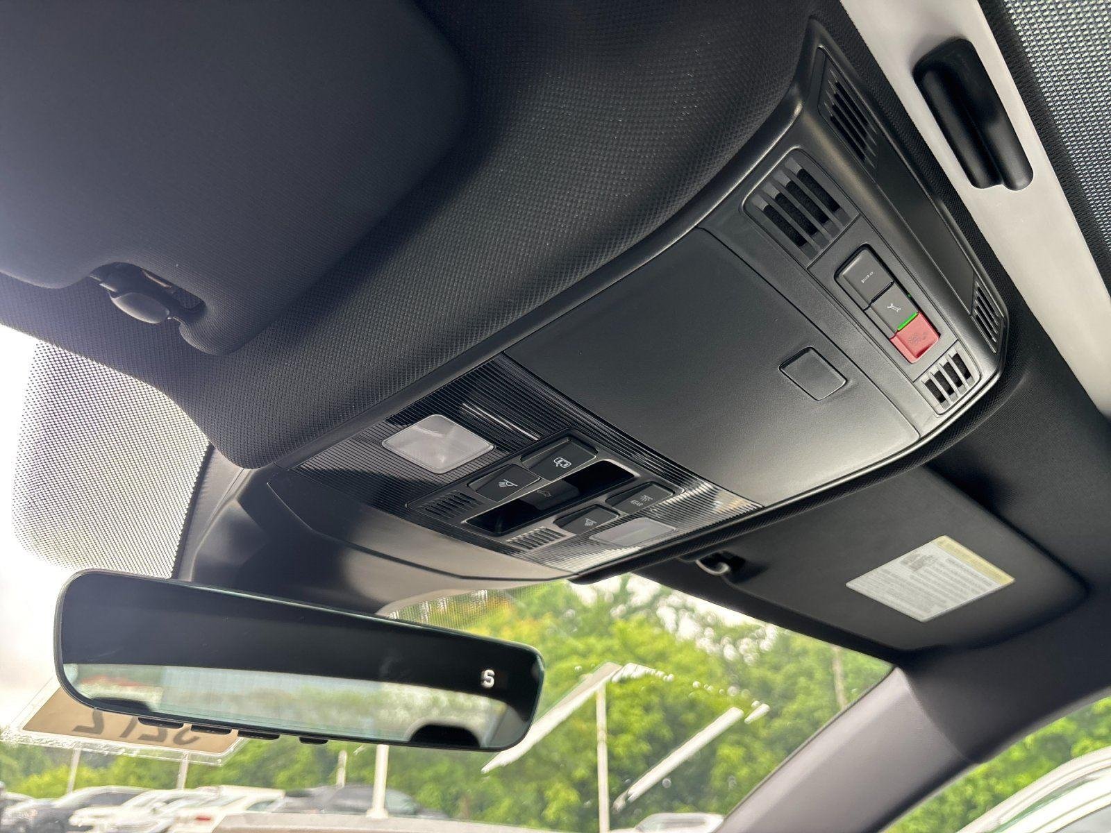 New 2026 Monument Gray w/Deep Black Roof Volkswagen Autobahn image 29