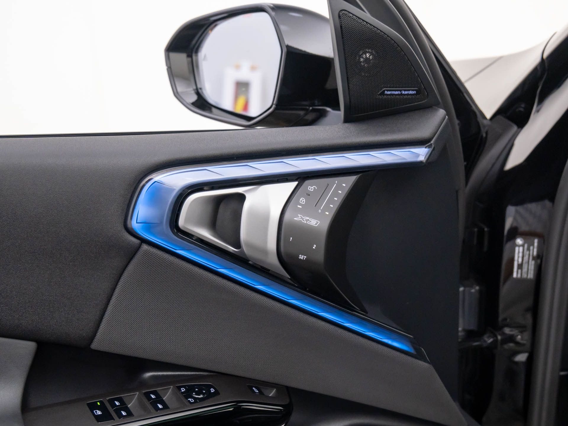 New 2026 Black Sapphire Metallic BMW 30 xDrive image 14