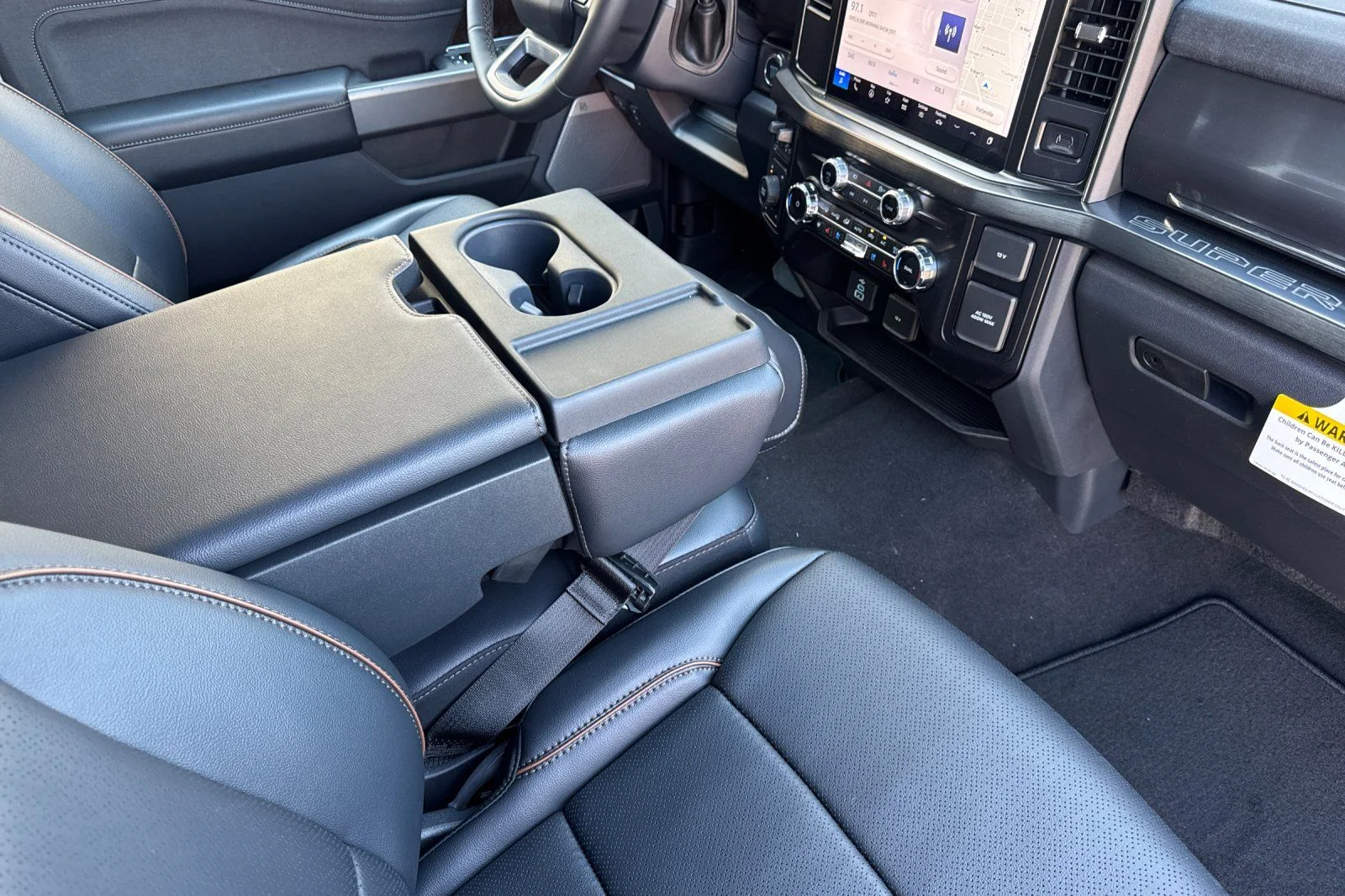 New 2026 Oxford White Ford F-250® Lariat® image 18
