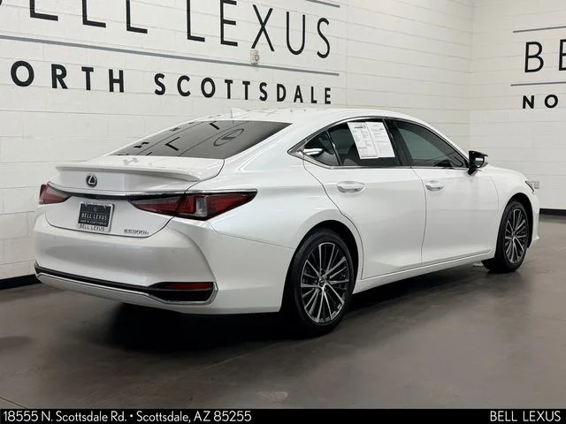 Certified Used 2025 White Lexus 300h image 4
