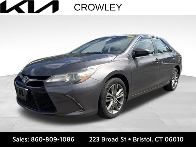 Used 2016 Gray Toyota SE image 1