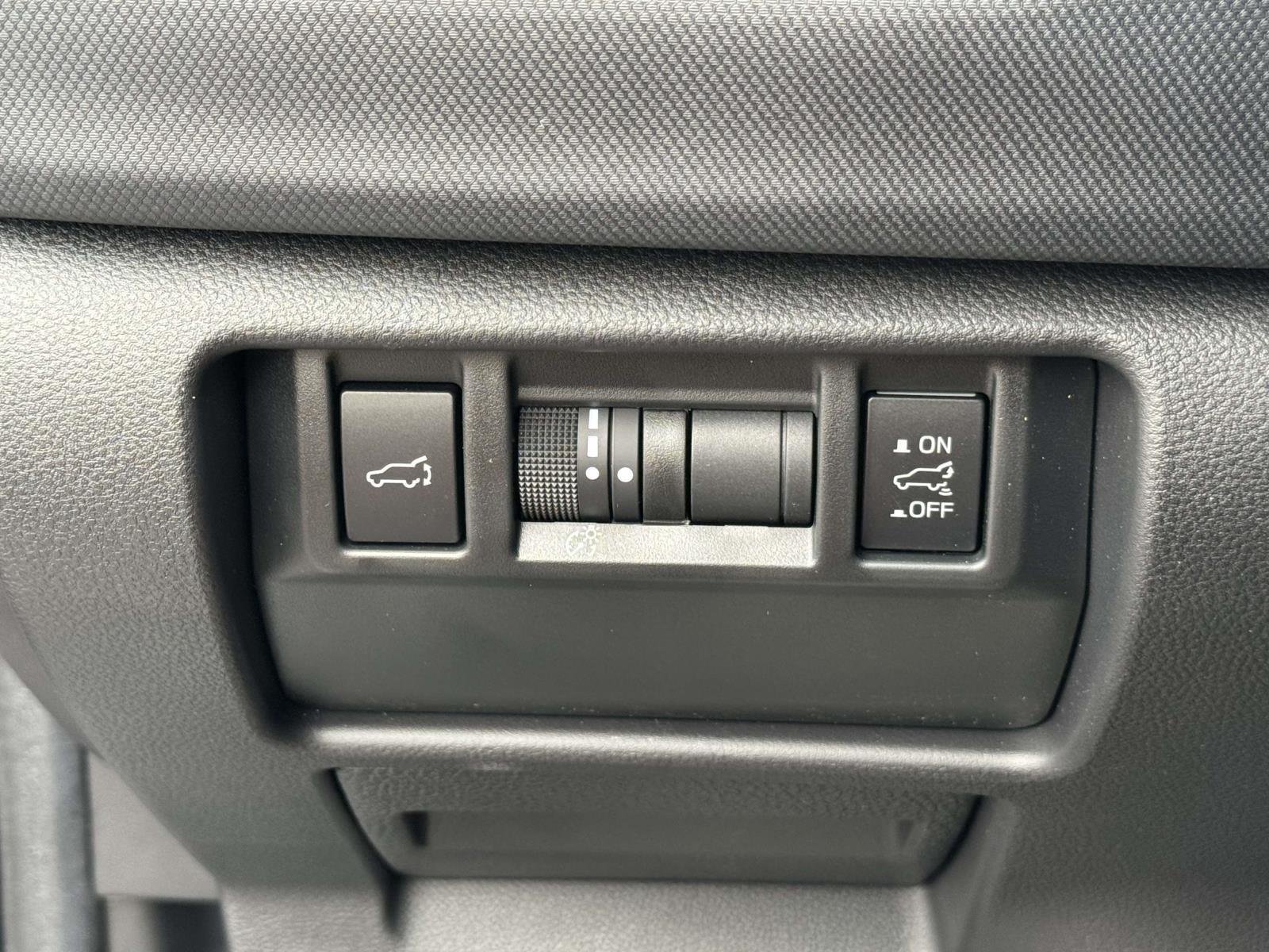 Used 2026 Ice Silver Metallic Subaru Premium image 20
