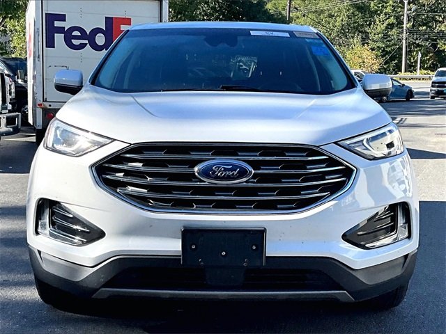 2021 Ford Edge SEL photo 2