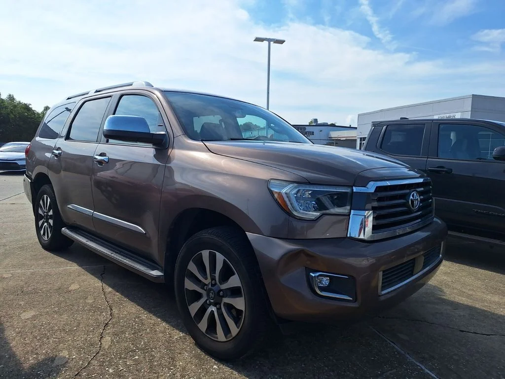 Used 2018 Brown Toyota Limited image 4