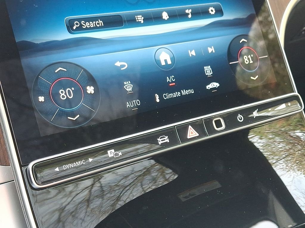 New 2026 Black Mercedes-Benz GLC 300 image 13