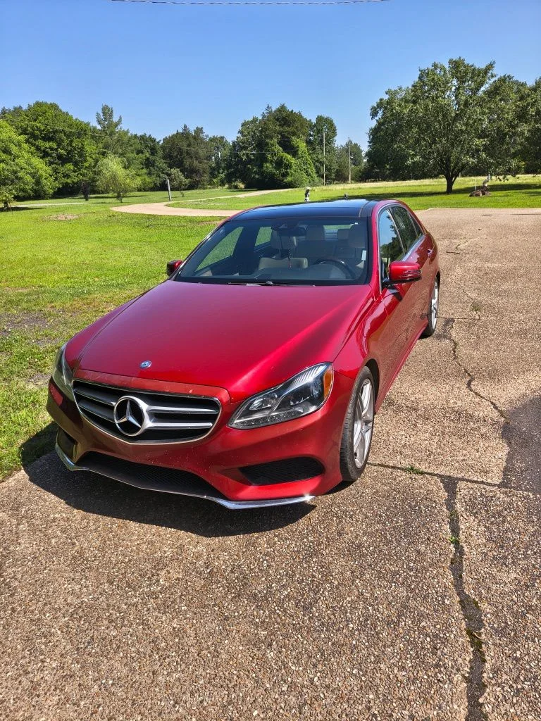 Used 2014  Mercedes-Benz E 350 image 1