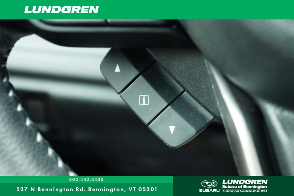 Used 2022 Silver Subaru Limited image 17