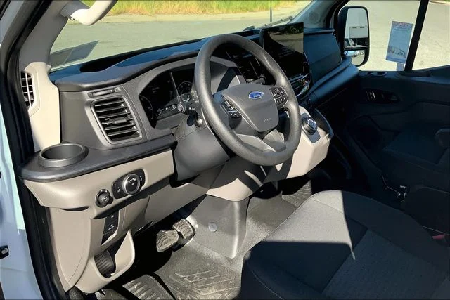 New 2023 White Ford Base image 6