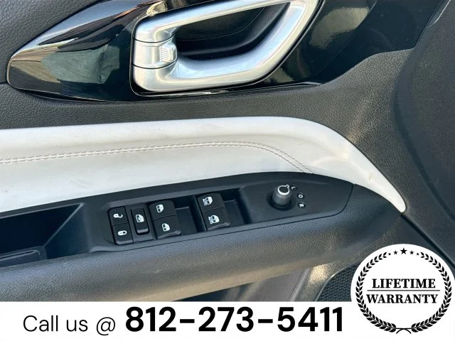 Used 2024 White Jeep Limited image 17