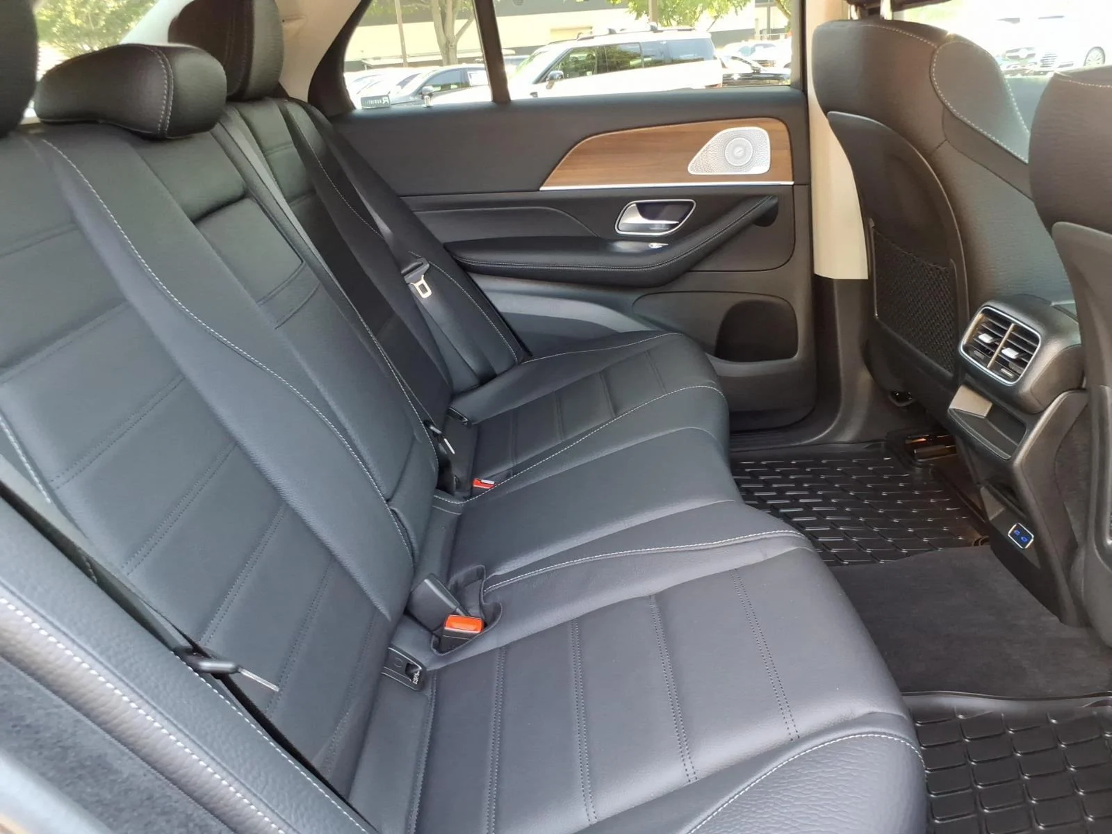 Certified Used 2026 GREY Mercedes-Benz GLE 350 image 27