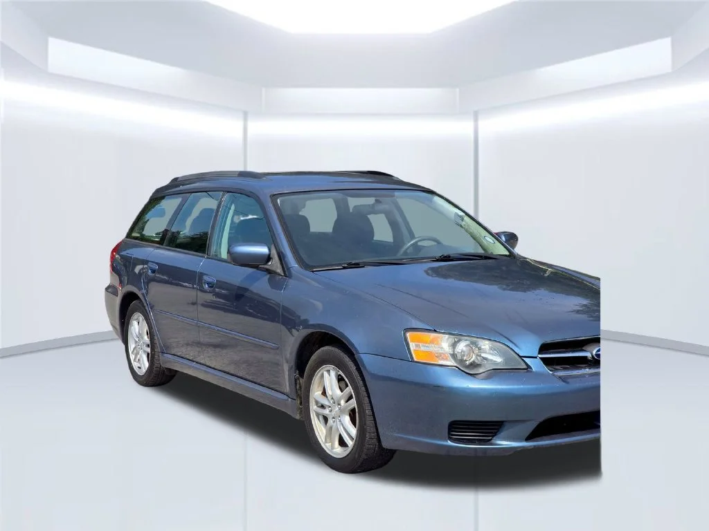 Used 2005  Subaru 2.5i image 43