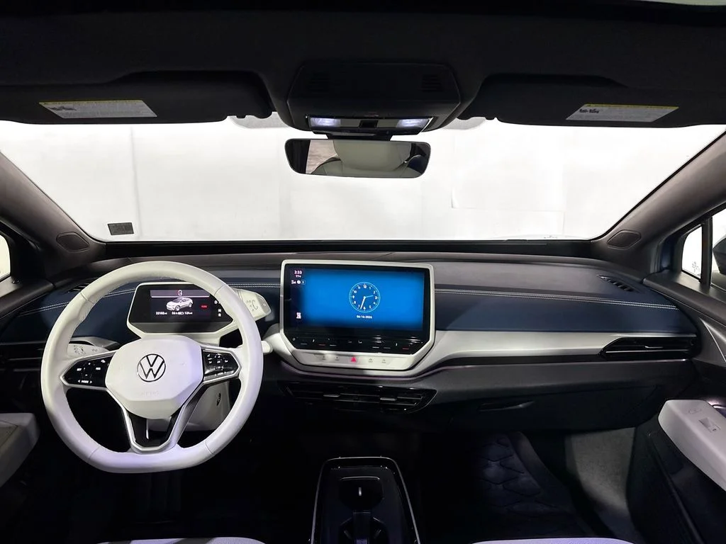 Certified Used 2023 Blue Volkswagen Pro S image 13