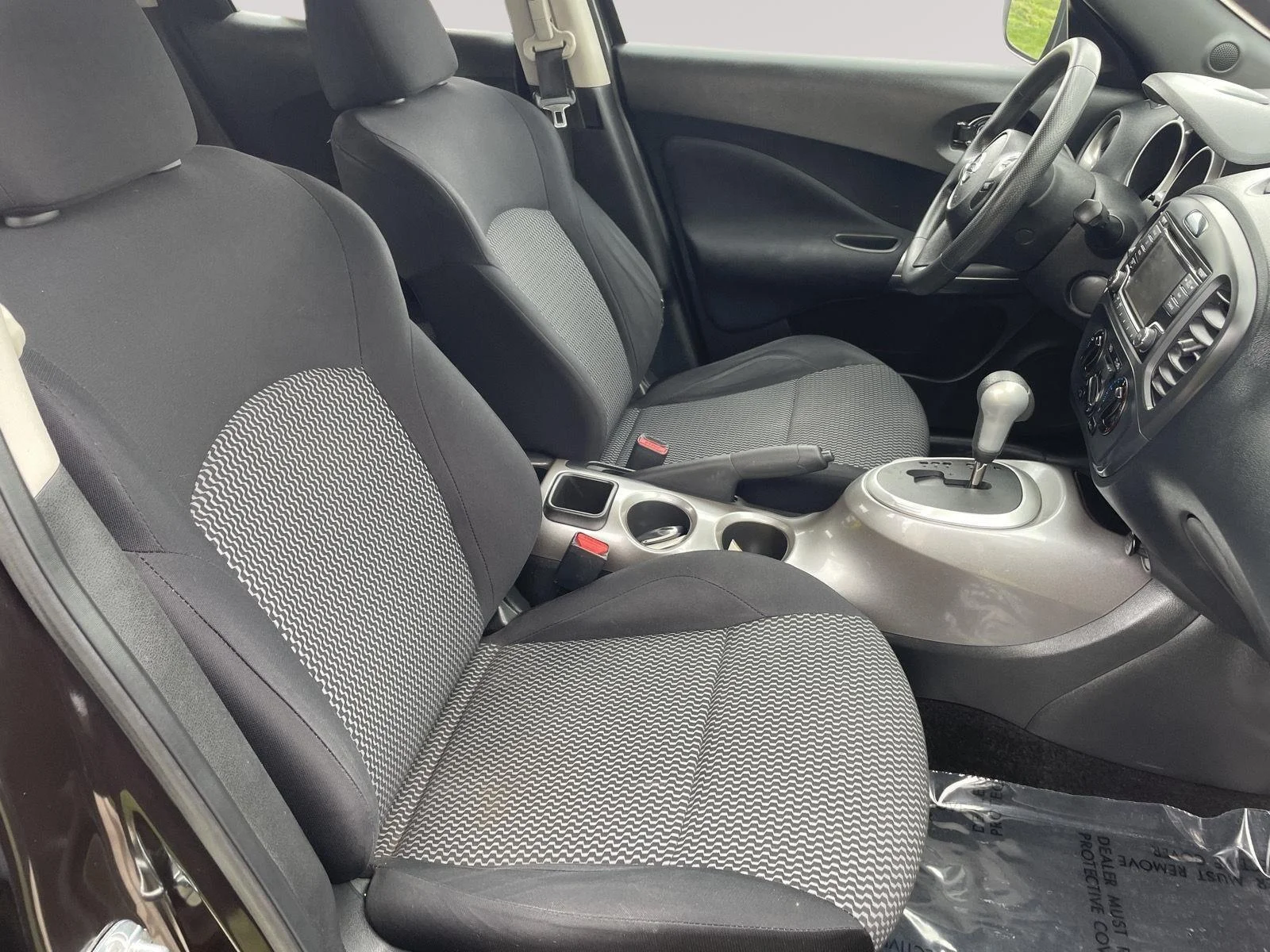 Used 2015 Bordeaux Black Nissan S image 25