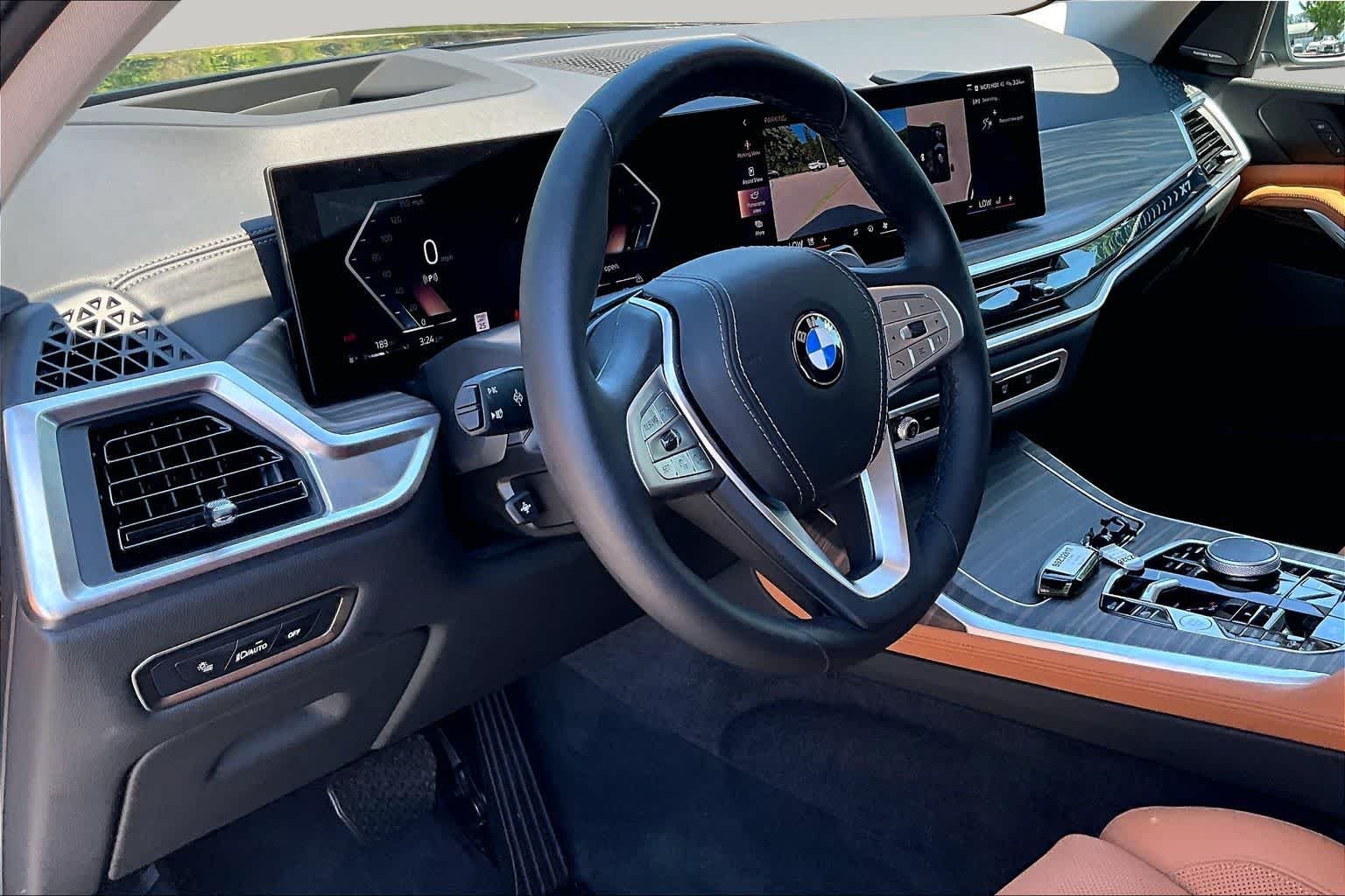 2025 BMW X7 40i - Photo 17