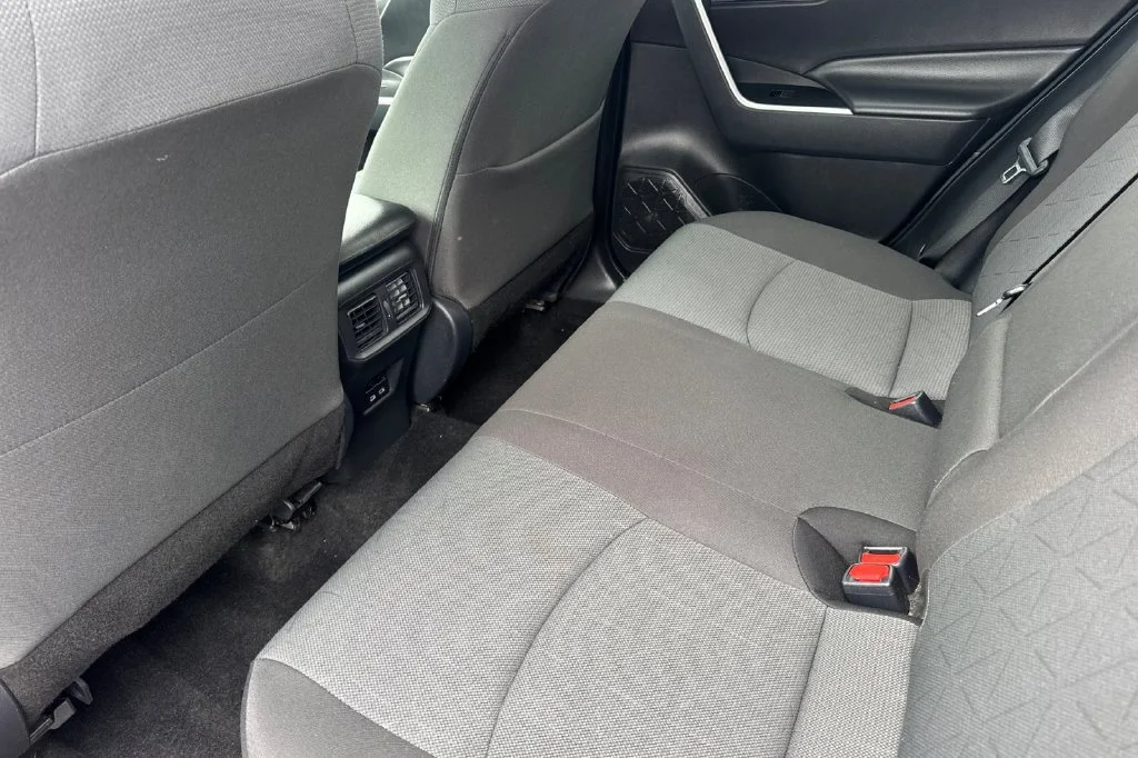 Used 2025 Pearl Toyota XLE image 15