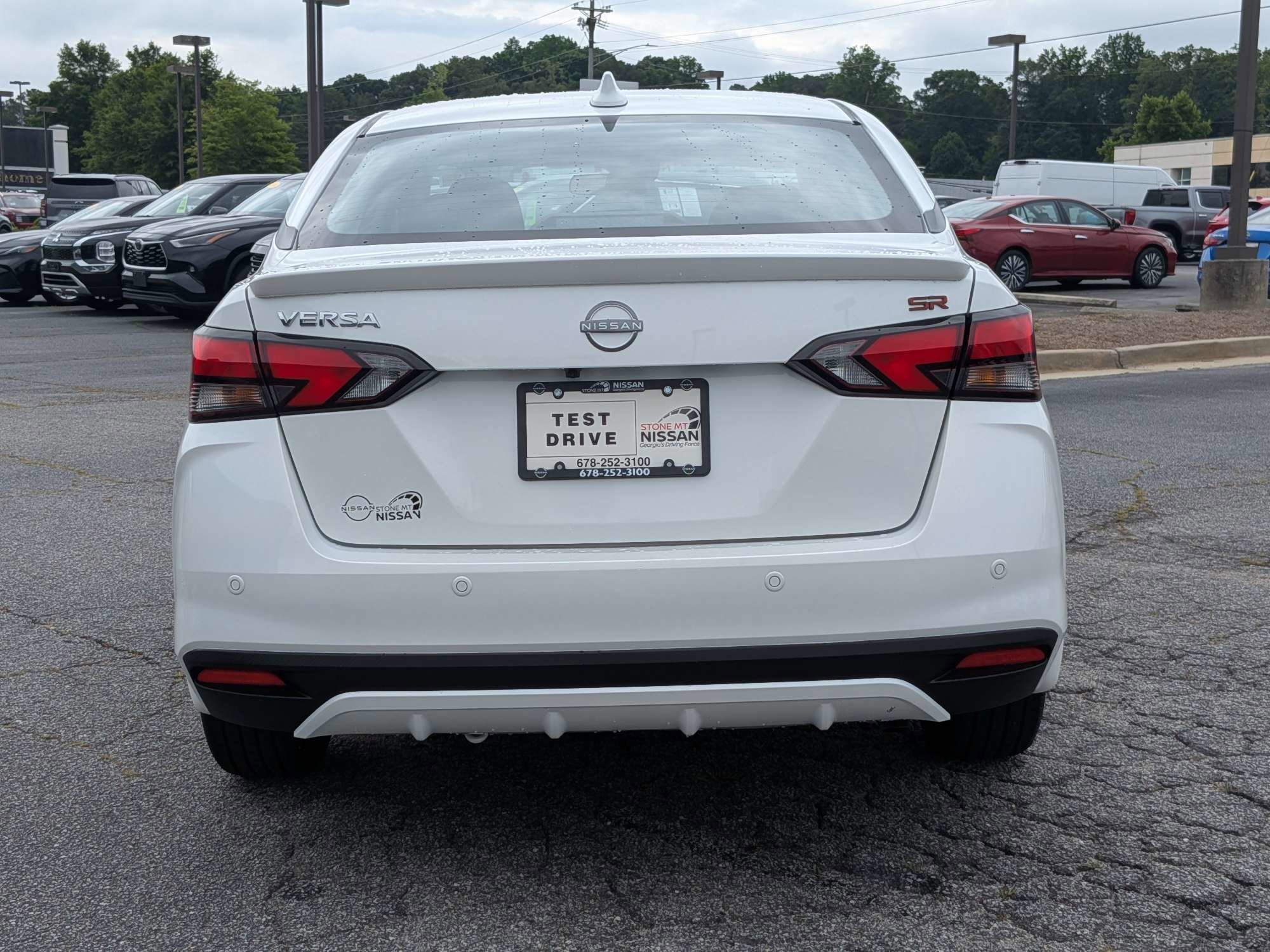Certified Used 2025 White Nissan 1.6 SR image 4