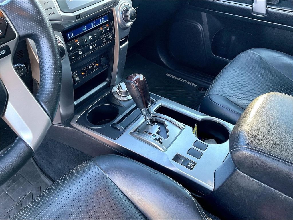 Used 2016 Barcelona Red Metallic Toyota Limited image 20