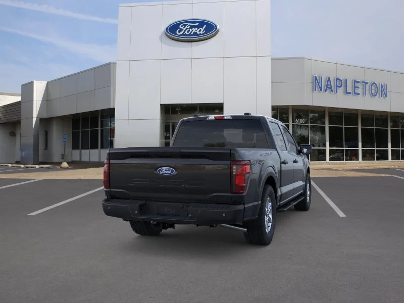 New 2026 Agate Black Metallic Ford XLT image 8