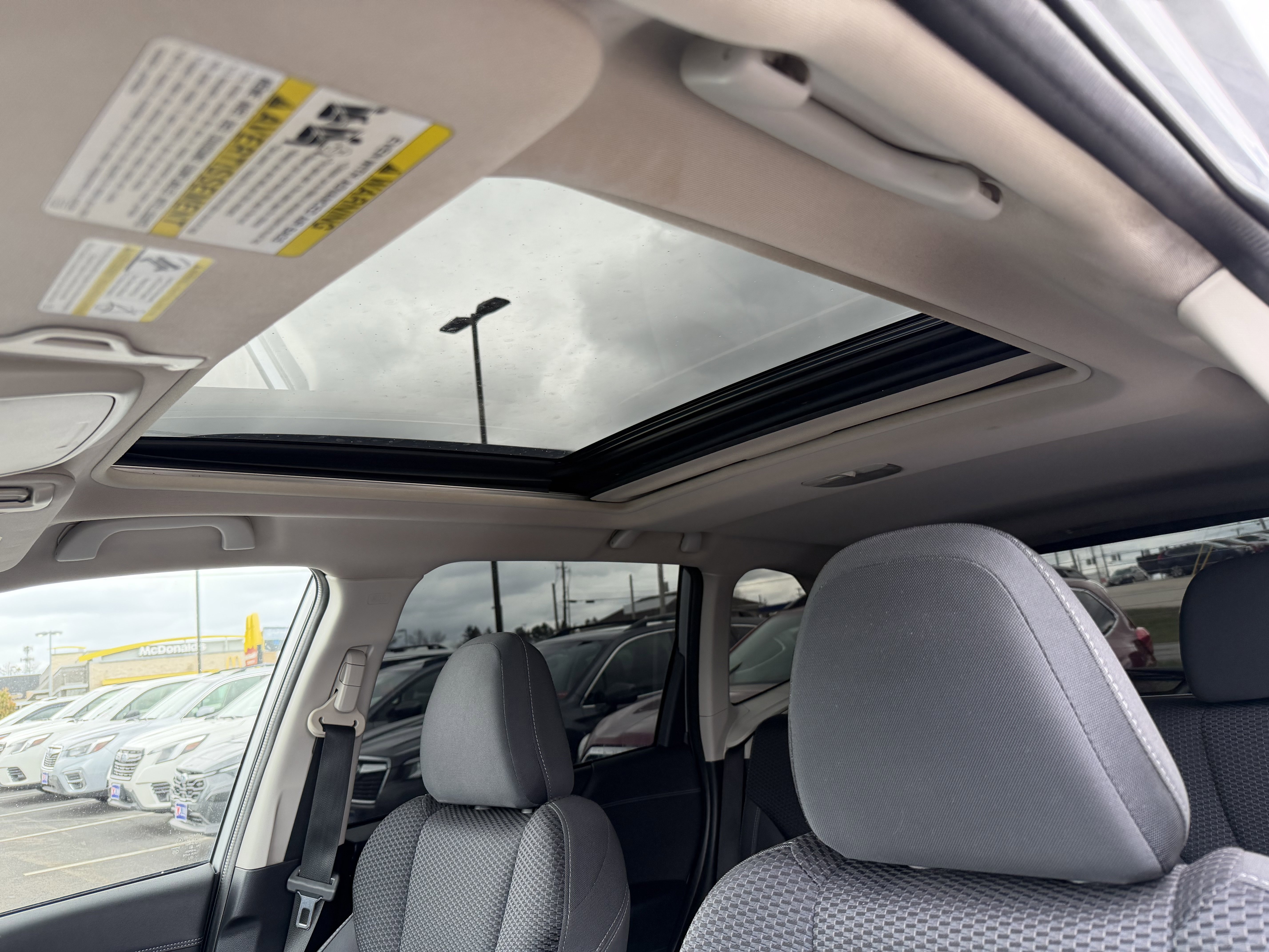 Used 2021 Ice Silver Metallic Subaru Premium image 17